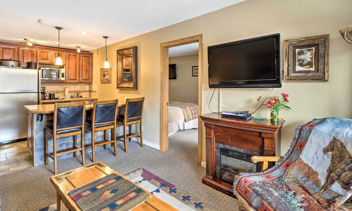 East Village at Copper Condo | Ski-In/Ski-Out Copper Mountain Condo w/Balcony!