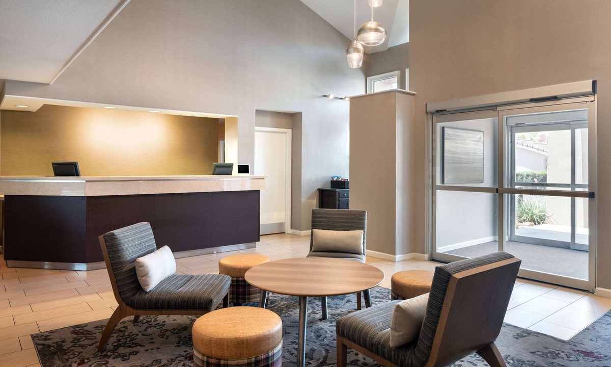 Tempe Hotel | Sonesta ES Suites Tempe