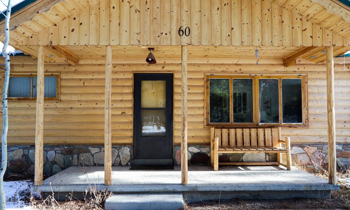 West Yellowstone House | South Fork Cabin