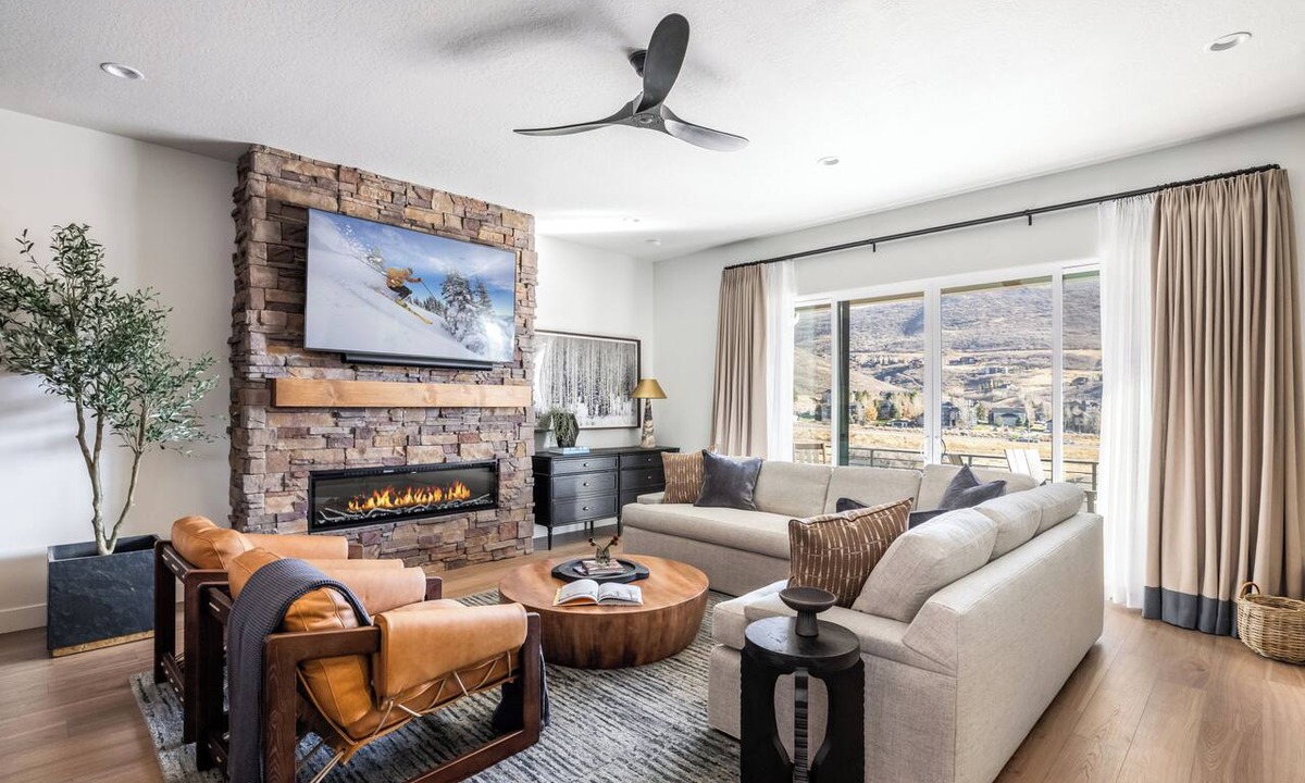 Deer Mountain House | Spacious 3-bedroom townhome in Deer Valley with stunning mountain views.