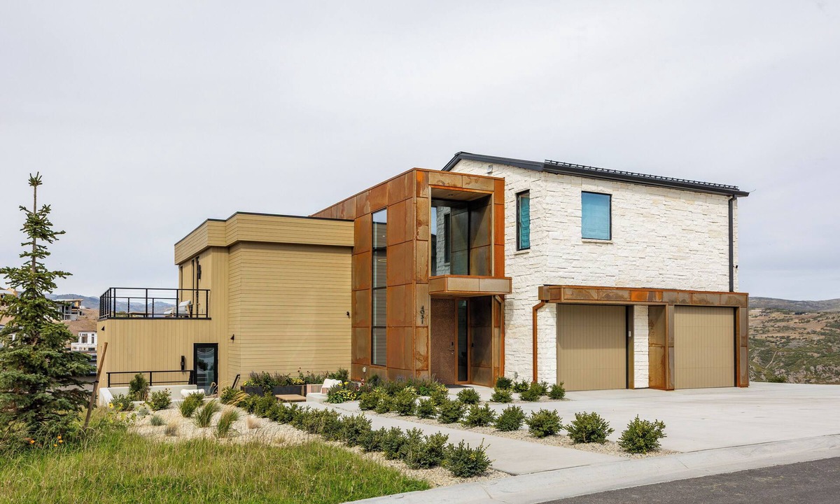 Park City House | Stunning Luxury Interiors, Jordanelle Views, Private Hot Tub, Sauna, Elite Locale!