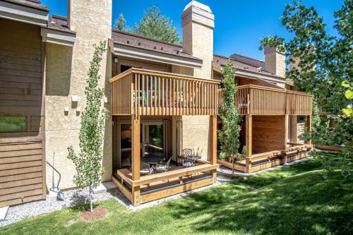 Elkhorn Village House | Sunburst - Golf Course Views + FREE Resort Amenities