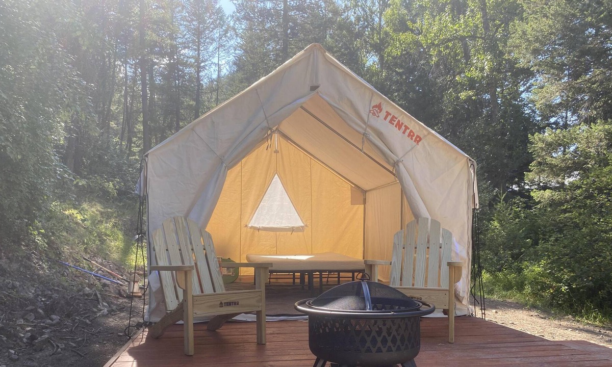 Missoula RV Rental | Tentrr Signature Site - Waylon's Way - Tentrr Plus Site open for winter camping