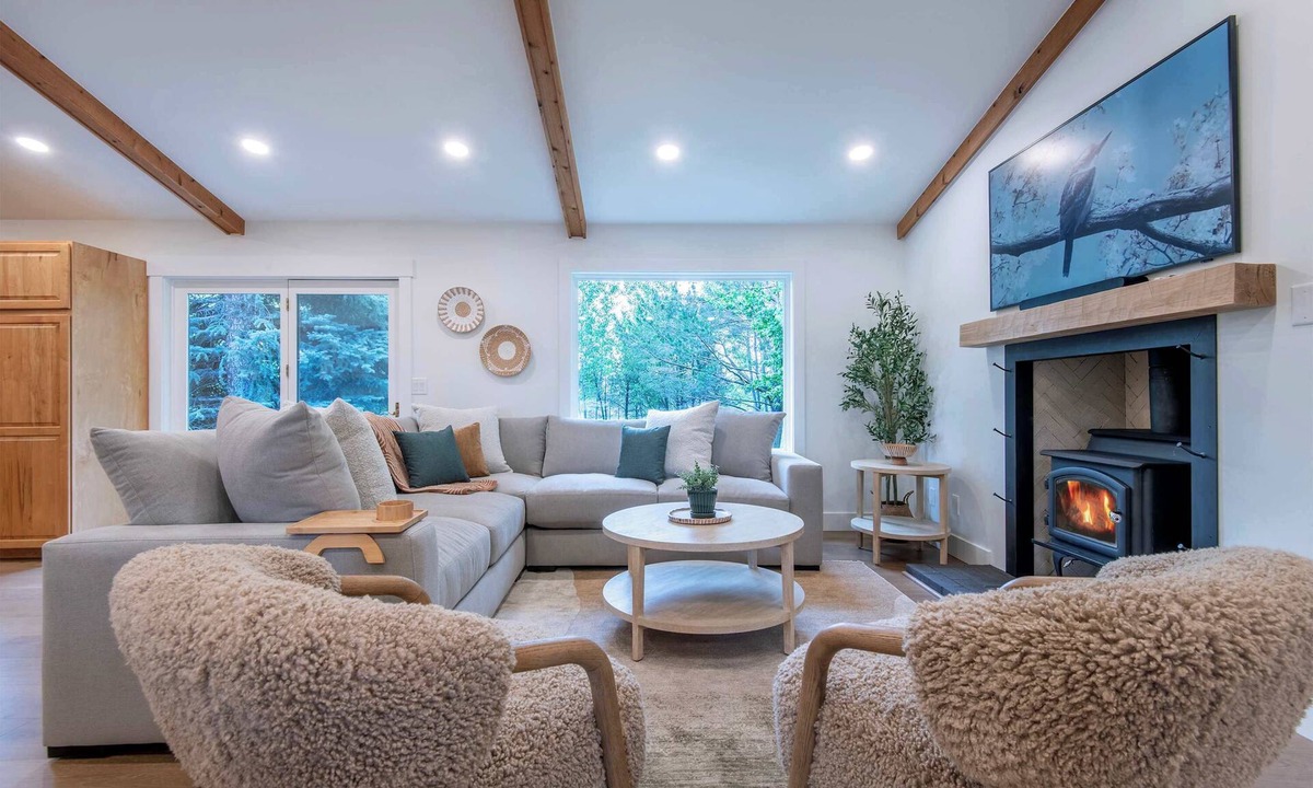 Victor House | Teton Homestead: Remodeled Retreat + Hot Tub