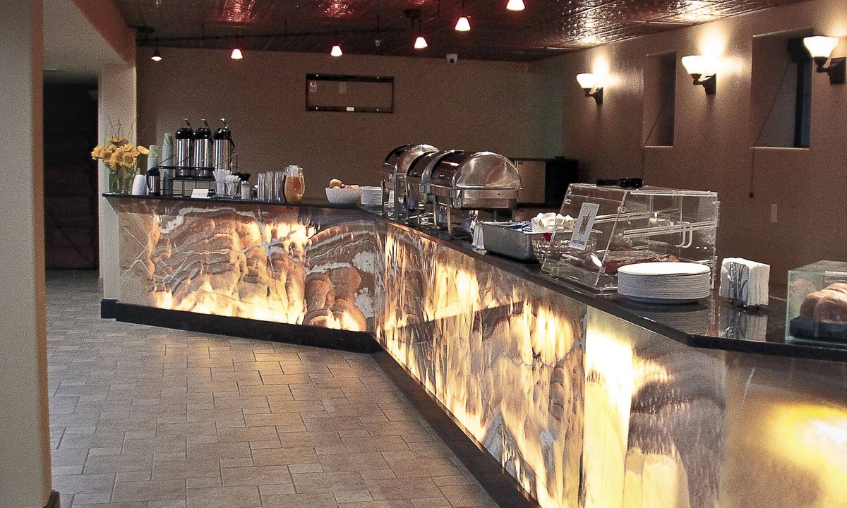 Lewistown Hotel | The Calvert Hotel