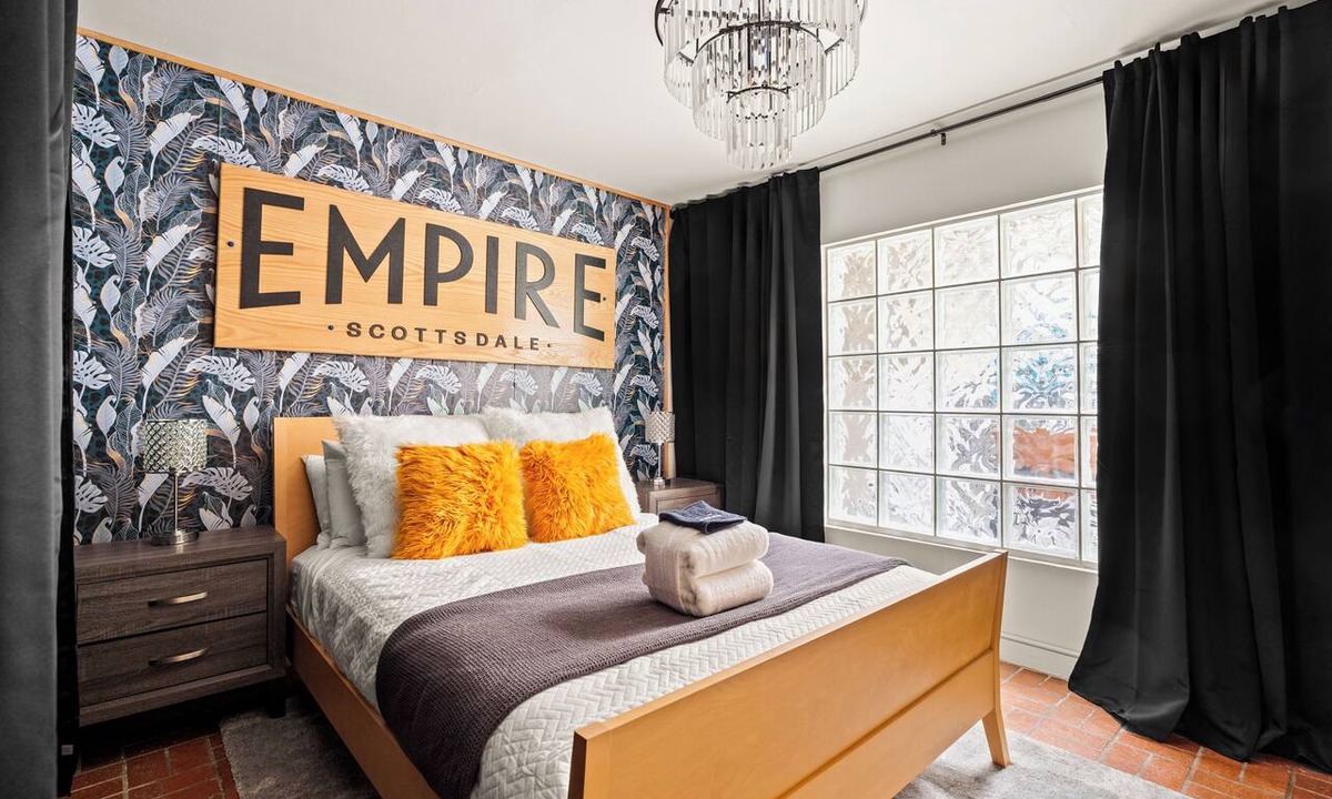 Arts District Condo | The Empire - Downtown Old Town, Co-working space