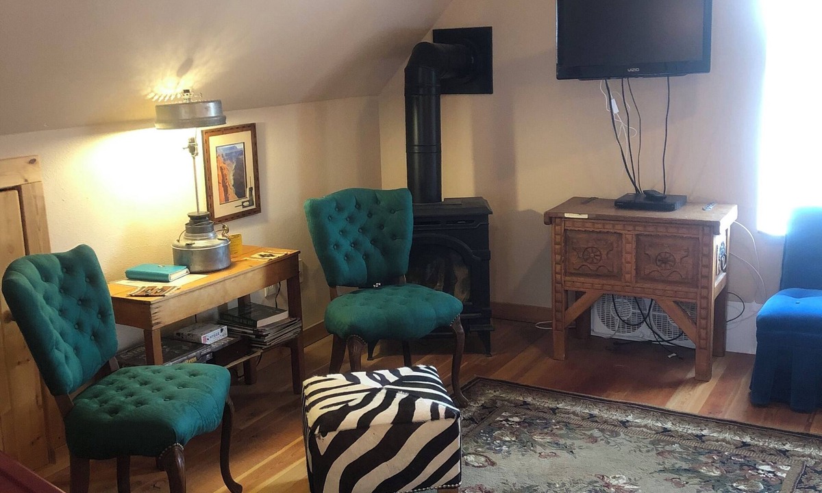 Philipsburg Apartment | The Jailhouse Loft- Ski/bike/fish studio 2 blocks from historic Philipsburg