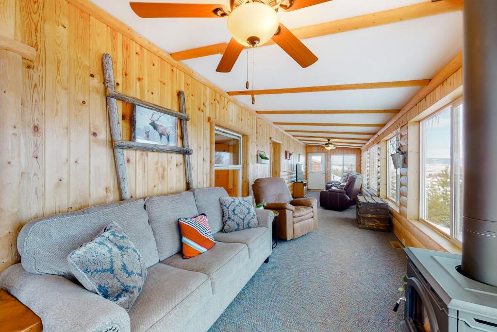 Polson House | The Lake House