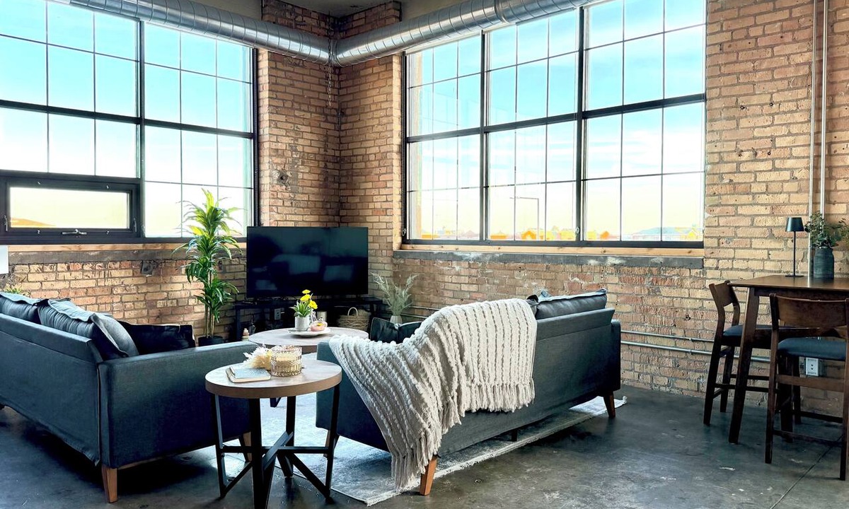 Canal Park Apartment | The Luxe Loft in Canal Park | Boho-Chic