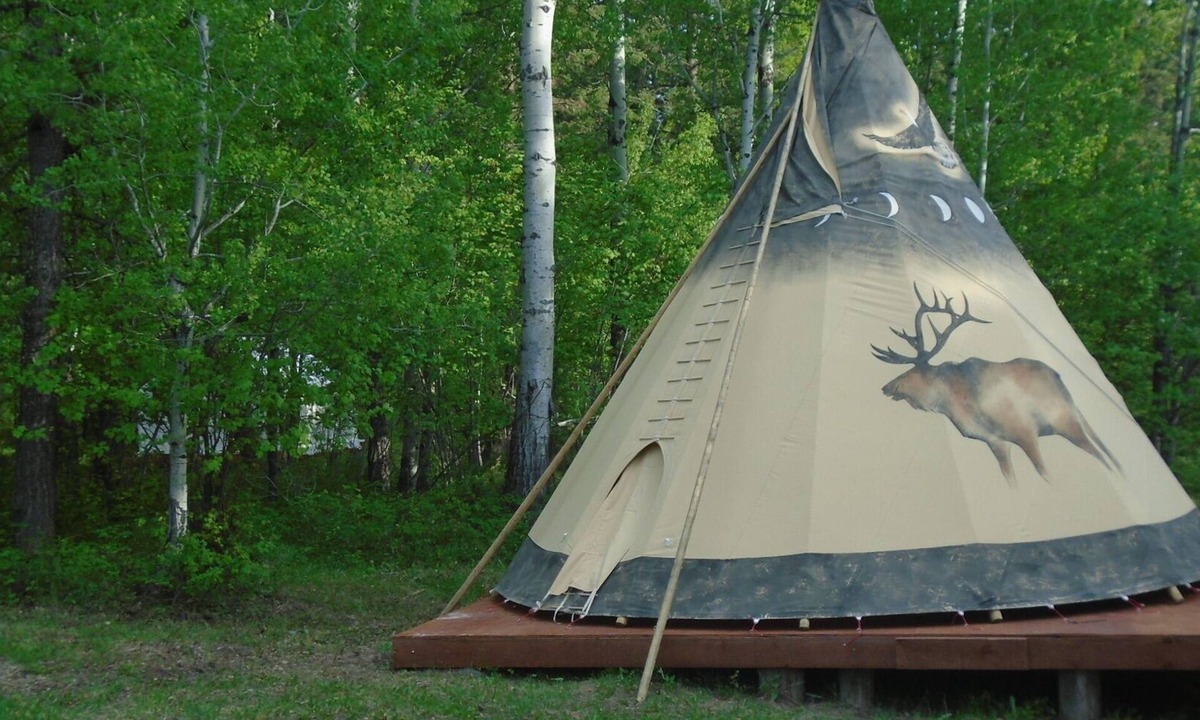 Eureka RV Rental | Tipi campsite 6 Caribou Trail Wagon Camp
