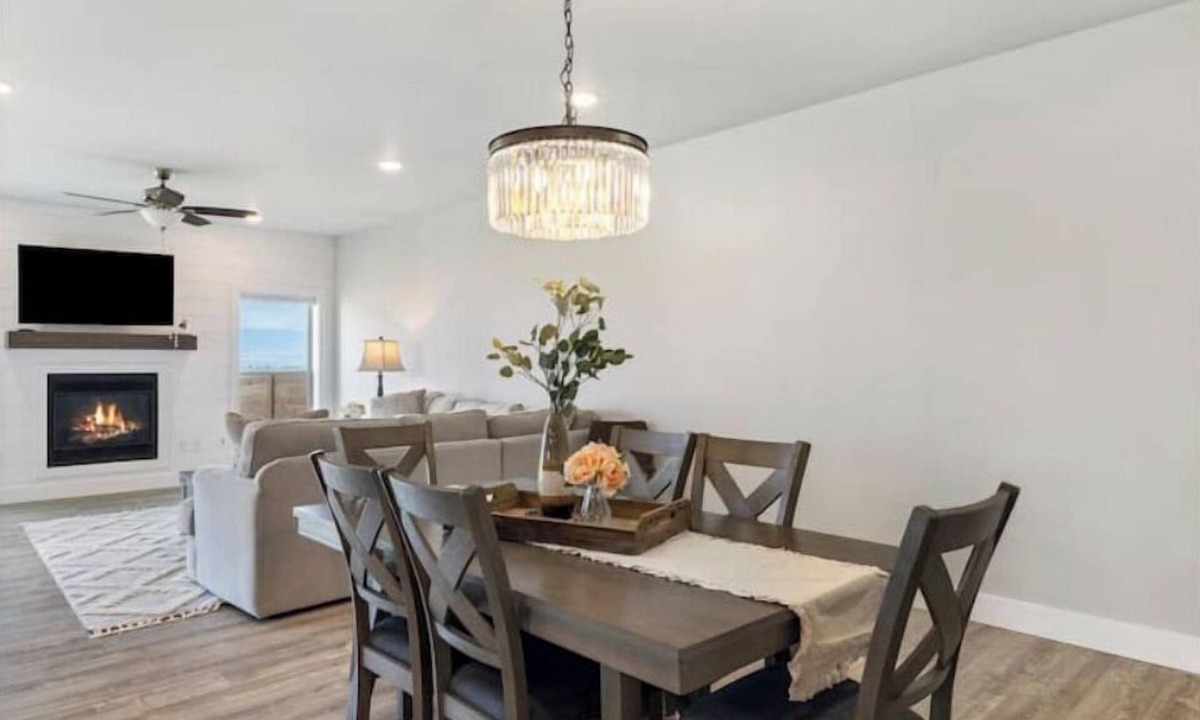 Bozeman House | Townhome Near Bozeman Airport