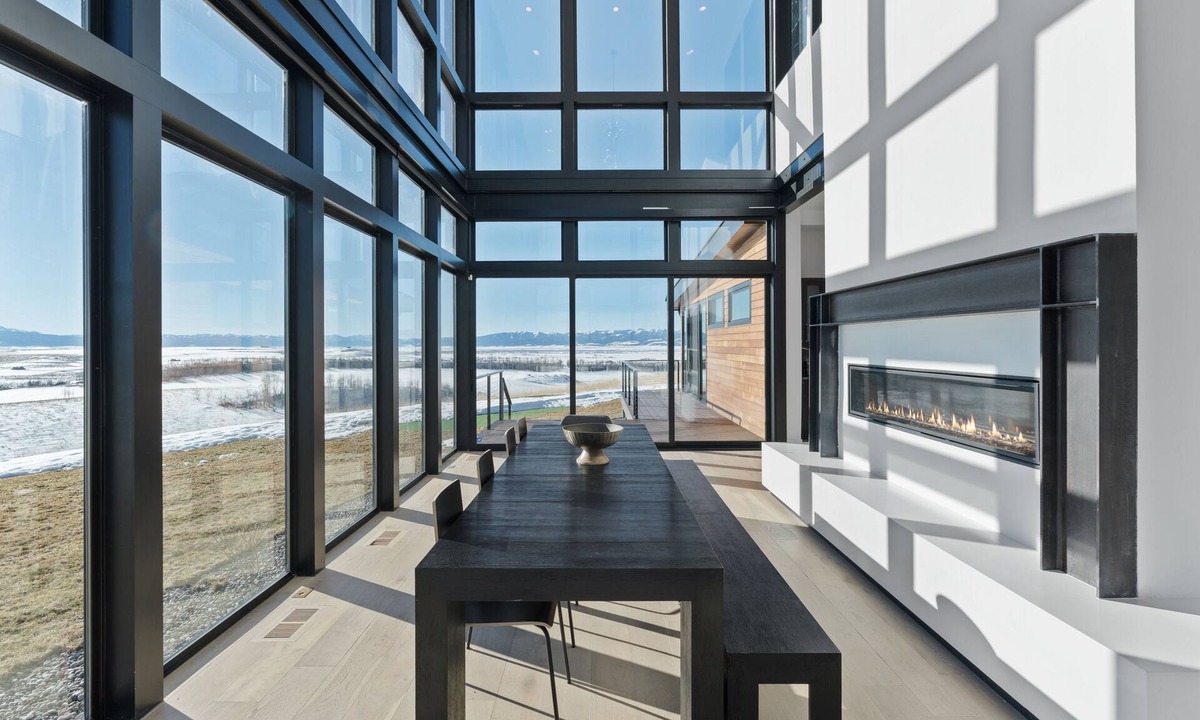 Tetonia House | Wander Teton Valley sleeps 10, w/Workstations/Hot tub & gym, 5 Bedrooms
