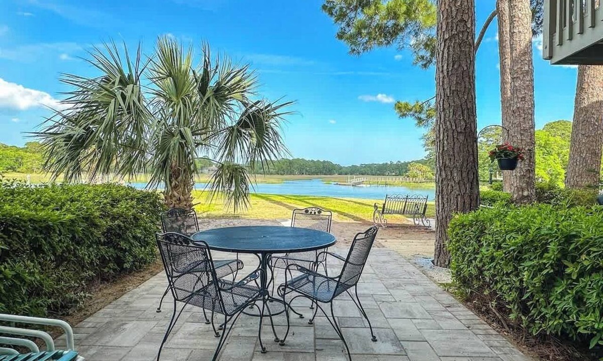 South Beach Condo | Waterfront Villa w/Dock Near Beach on Hilton Head