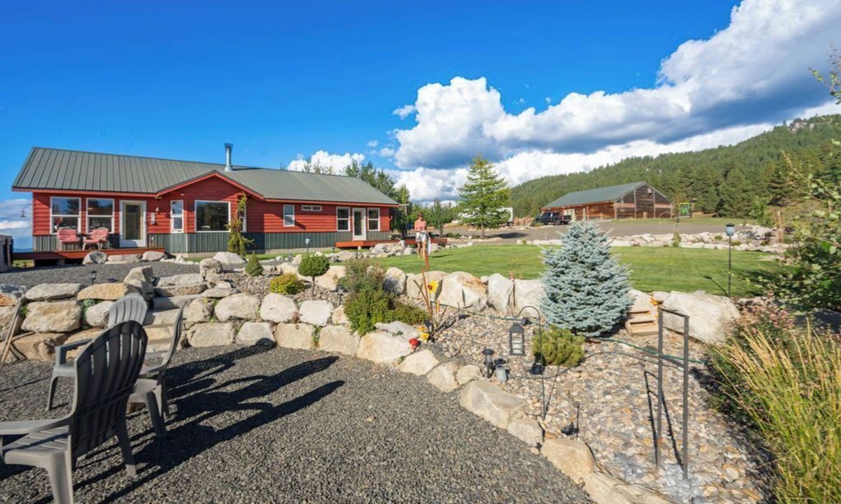 Cascade House | Welcome to your view retreat