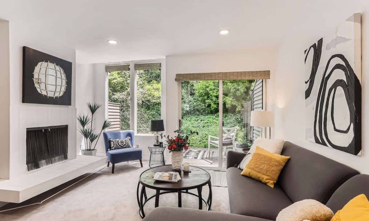Lower Arapahoe Apartment | West Boulder 2BDR – Fully Furnished Comfort
