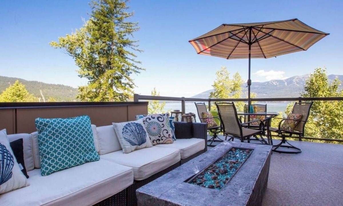 Whitefish Condo | Whitefish Lakefront 3 BR Penthouse, 5 min from downtown, view of Big Mountain