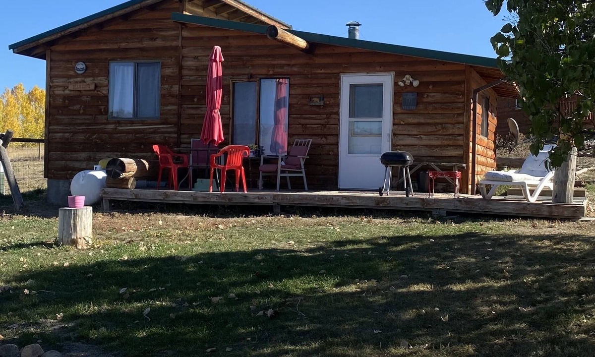 Corvallis Cabin | Wilderness Spirit Cabins 'Bear Cave' cabin-family friendly/sportsman paradise