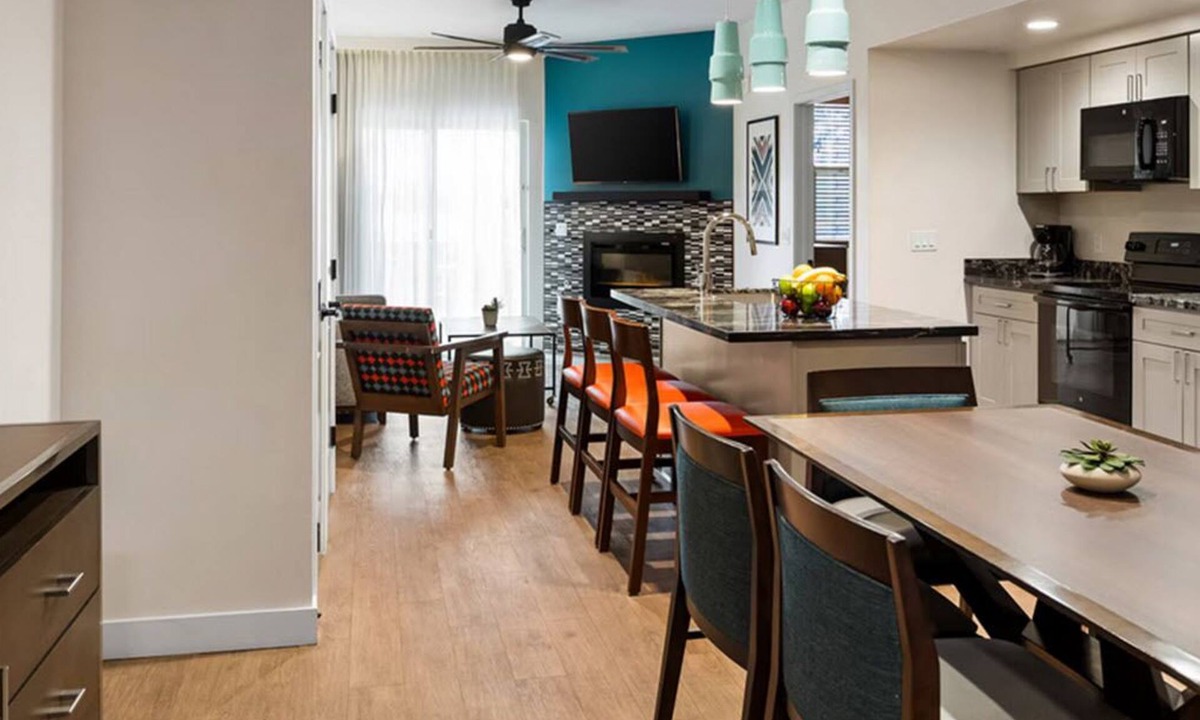 Indian Bend Ranchos Resort | Winter Getaway Resort 2BR Condo Sleeps 6 Jan 1–8 On Golf Course