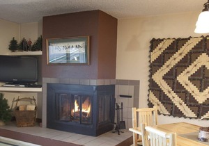 Beautiful 2 bedroom unit at resort, sleeps 6