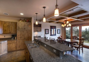 Condo w/fireplaces, A/C- Marina Cay Estates Bigfork Bay