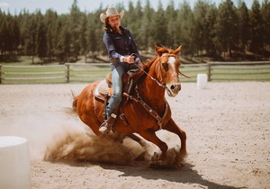 MONTANA LUXURY GUEST RANCH