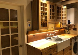 Quiet Garden Bungalow in Heart of University Neighborhood