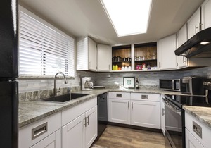 Spectacular Condo In Downtown Whitefish, Close To Glacier Park, Skiing And Golf