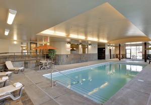 StoneCreek Lodge