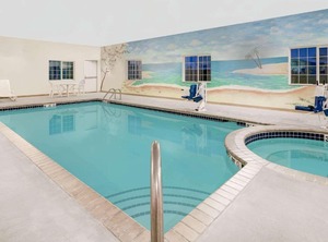 Microtel Inn | Sidney