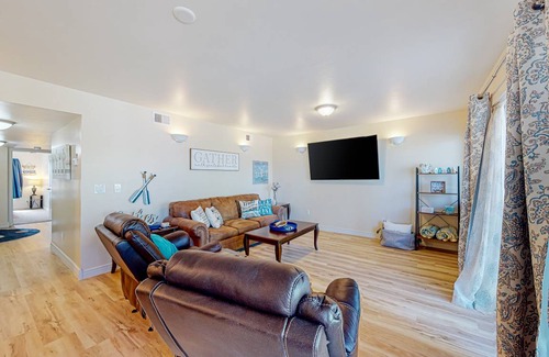 Polson Condo | 114 m² Condo ∙ 2 bedrooms ∙ 6 guests