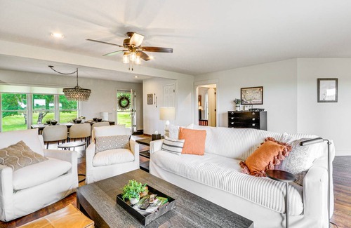 Roberts House | 230 m² House ∙ 4 bedrooms ∙ 8 guests