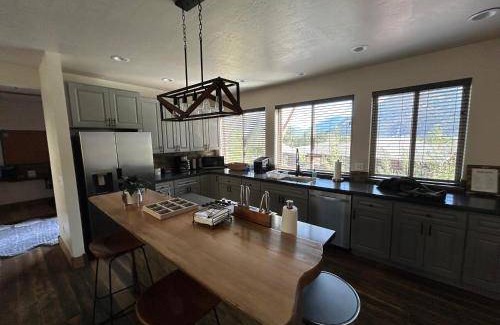 East Missoula House | 372 m² House ∙ 3 bedrooms ∙ 8 guests