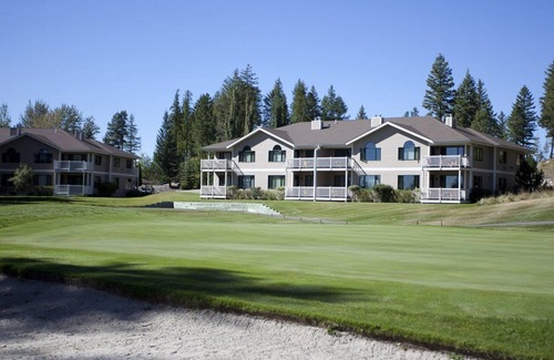 Columbia Falls Apartment | Beautiful 2 bedroom unit at resort, sleeps 8