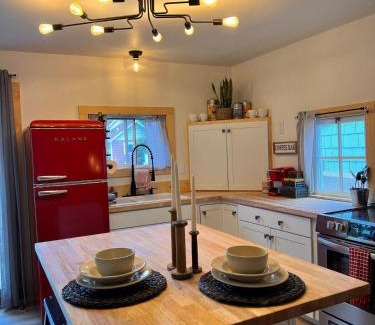 Downtown Bozeman House | Bozeman Bungalow Downtown