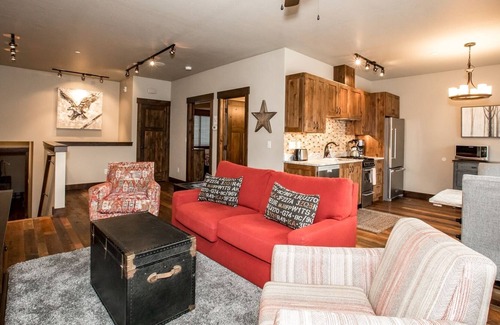 Whitefish Condo | Cana Loft 301 - Luxury Cana Penthouse Suite in the Heart of Downtown Whitefish!