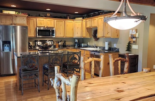 Whitefish Condo | Combined Units for More Space Near the Slopes
