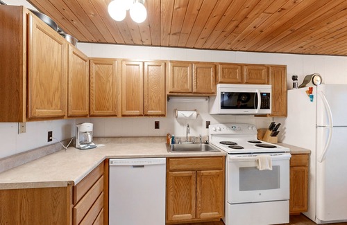 Whitefish Condo | Dog-friendly, lake-view condo with pool, hot tub & nearby beach - near parks