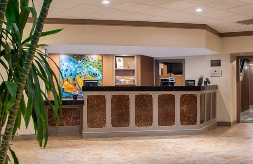 Heart of Missoula Hotel | DoubleTree by Hilton Hotel Missoula - Edgewater