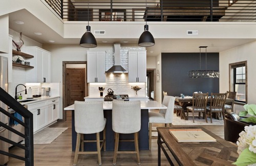 Red Lodge House | Elevated experience tailored for outdoor enjoyment