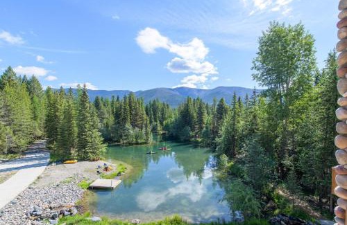 Eureka House | Fishing Cabin in the Woods