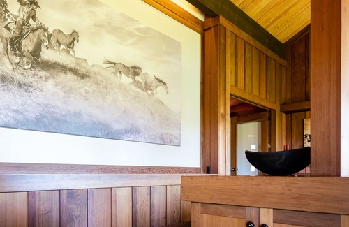 Bozeman House | Green Mountain Ranch - Perfect home for your spring family gathering!