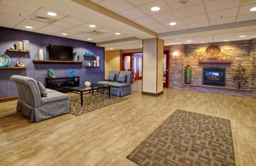 Great Falls Hotel | Hampton Inn - Great Falls