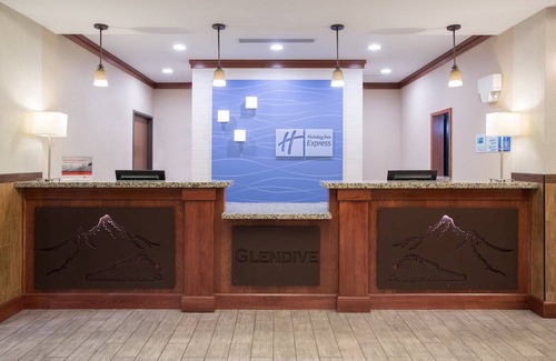 Glendive Hotel | Holiday Inn Express Hotel & Suites Glendive, an IHG Hotel