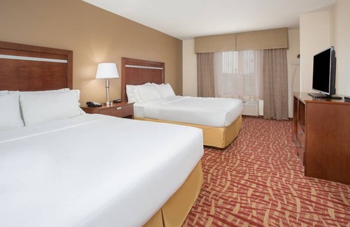 Glendive Hotel | Holiday Inn Express Hotel & Suites Glendive, an IHG Hotel