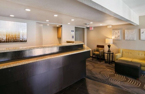 Miles City Hotel | Hotel ∙ 6 guests