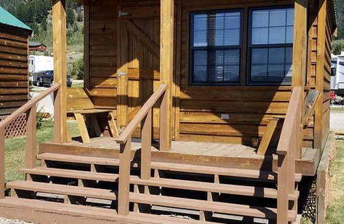 West Yellowstone House | House ∙ 1 bedroom ∙ 4 guests