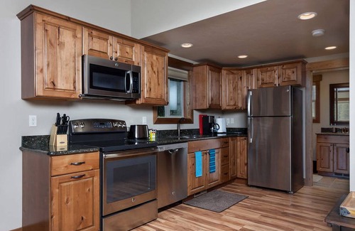 West Glacier House | House ∙ 2 bedrooms ∙ 6 guests