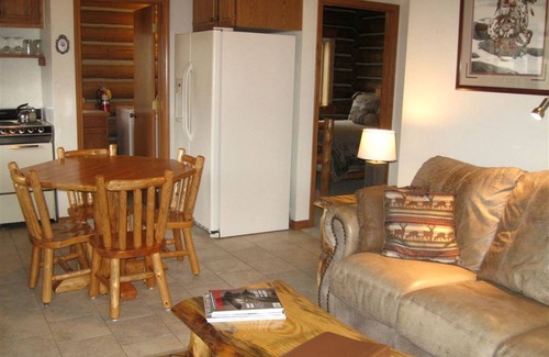 Darby House | House ∙ 2 bedrooms ∙ 4 guests