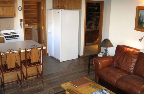 Darby House | House ∙ 2 bedrooms ∙ 4 guests