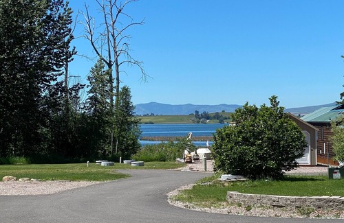 Polson House | Lakeshore Horizons, Big Sky